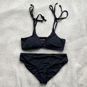 Dippin’ Daisy’s Swimwear Bikini